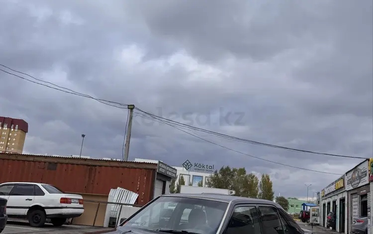 Mercedes-Benz E 200 1993 года за 1 700 000 тг. в Астана