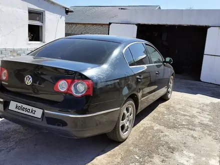 Volkswagen Passat 2007 года за 3 800 000 тг. в Уральск – фото 5