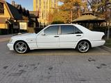 Mercedes-Benz S 500 1998 года за 4 600 000 тг. в Алматы – фото 2