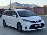 Toyota Sienna 2018 годаүшін15 500 000 тг. в Кызылорда – фото 3