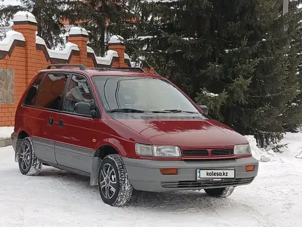 Mitsubishi Space Runner 1995 года за 1 800 000 тг. в Петропавловск – фото 2