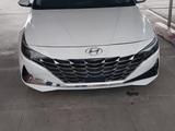 Hyundai Elantra 2021 года за 9 100 000 тг. в Актобе