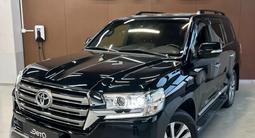 Toyota Land Cruiser Luxe 2017 годаүшін32 990 000 тг. в Алматы – фото 3
