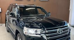 Toyota Land Cruiser Luxe 2017 годаүшін32 990 000 тг. в Алматы