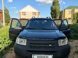Land Rover Freelander 2003 года за 2 300 000 тг. в Актобе – фото 2