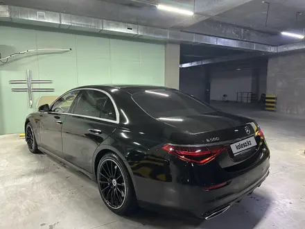Mercedes-Benz S 580 2022 года за 77 000 000 тг. в Шымкент – фото 5