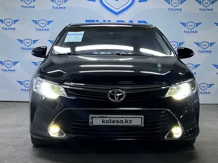 Toyota Camry 2014 года за 11 650 000 тг. в Шымкент – фото 2
