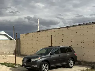 Toyota Highlander, 2012
