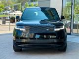 Land Rover Range Rover SV 2026 года за 210 247 000 тг. в Алматы – фото 2