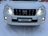 Toyota Land Cruiser Prado 2013 года за 15 900 000 тг. в Актобе