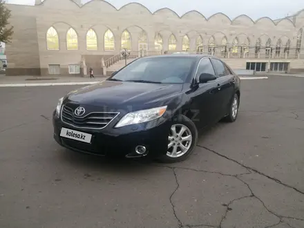 Toyota Camry 2011 года за 6 100 000 тг. в Уральск