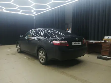 Toyota Camry 2011 года за 6 100 000 тг. в Уральск – фото 7