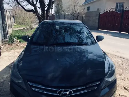 Hyundai Solaris 2015 года за 3 100 000 тг. в Тараз – фото 4