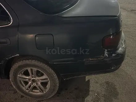 Toyota Camry 1997 года за 1 100 000 тг. в Алматы – фото 9