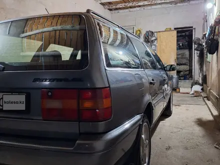 Volkswagen Passat 1994 года за 3 000 000 тг. в Кызылорда – фото 8