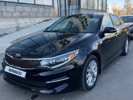 Kia Optima 2017 года за 9 000 000 тг. в Астана