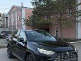 Toyota RAV4 2020 года за 15 500 000 тг. в Петропавловск