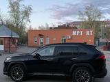Toyota RAV4 2020 года за 15 500 000 тг. в Петропавловск – фото 5