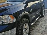 Dodge RAM 2014 года за 22 000 000 тг. в Атырау – фото 2