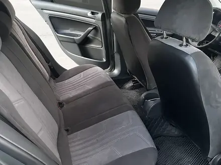 Volkswagen Golf 2006 года за 2 500 000 тг. в Астана – фото 5