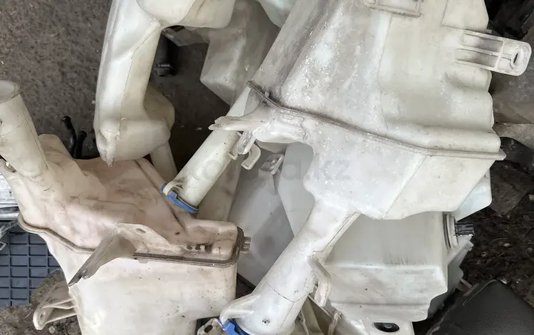 Бачок омывателя за 50 000 тг. в Алматы