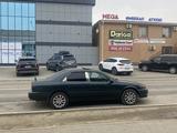 Toyota Camry 2000 года за 3 100 000 тг. в Жанаозен – фото 2