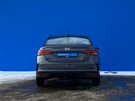 Hyundai Accent 2021 года за 7 740 000 тг. в Алматы – фото 4