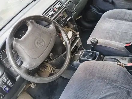 Opel Vectra 1995 года за 420 000 тг. в Актобе – фото 2