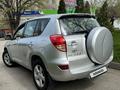 Toyota RAV4 2007 года за 7 770 000 тг. в Алматы – фото 2