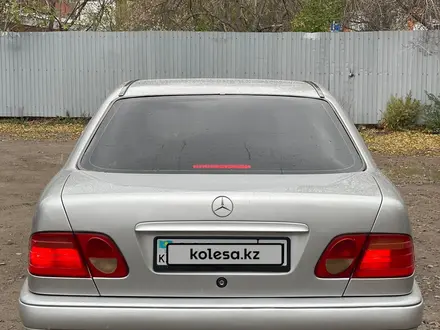 Mercedes-Benz E 200 1999 года за 3 650 000 тг. в Астана – фото 4