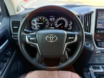 Toyota Land Cruiser 2017 года за 28 875 000 тг. в Актау – фото 13