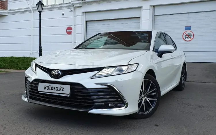 Toyota Camry 2021 года за 17 000 000 тг. в Павлодар