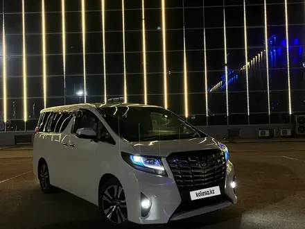 Toyota Alphard 2018 года за 19 500 000 тг. в Актобе – фото 5