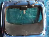 Крышка багажника на MAZDA 3 (AXELA) (2004 год) хэтчбэк, оригинал б у из Япо за 53 000 тг. в Караганда – фото 2