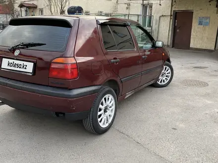 Volkswagen Golf 1993 года за 1 450 000 тг. в Алматы – фото 2