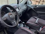 Volkswagen Tiguan 2011 годаүшін6 500 000 тг. в Уральск – фото 5