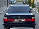 BMW 525 1996 года за 2 300 000 тг. в Шымкент – фото 4