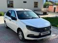 ВАЗ (Lada) Granta 2190 2018 годаүшін3 200 000 тг. в Усть-Каменогорск