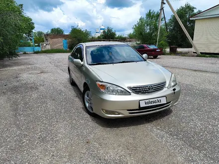 Toyota Camry 2002 года за 3 700 000 тг. в Актобе – фото 3