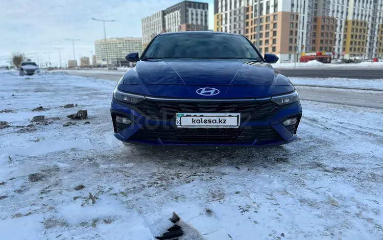 Hyundai Elantra 2023 годаfor10 000 000 тг. в Астана