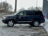 Toyota Land Cruiser 2013 годаүшін22 650 000 тг. в Астана – фото 4