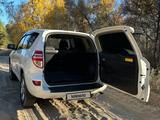 Toyota RAV4 2012 годаүшін8 500 000 тг. в Семей – фото 5