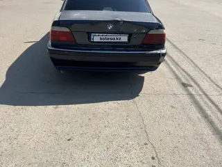 BMW 728