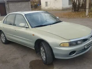 Mitsubishi Galant