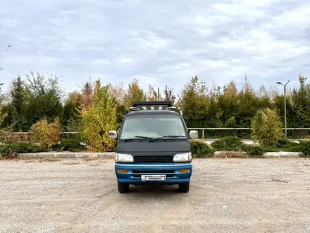 Toyota Hiace 1994 года за 2 550 000 тг. в Алматы – фото 2