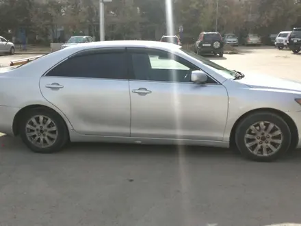 Toyota Camry 2007 года за 4 000 000 тг. в Актобе – фото 3