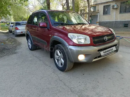 Toyota RAV4 2004 года за 3 499 999 тг. в Актобе – фото 3