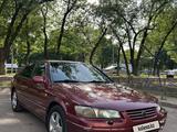 Toyota Camry 1997 годаүшін2 900 000 тг. в Алматы – фото 3