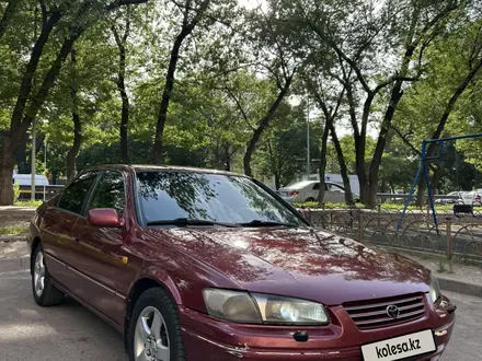 Toyota Camry 1997 года за 2 900 000 тг. в Алматы – фото 3