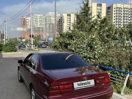 Toyota Camry 1997 года за 2 900 000 тг. в Алматы – фото 5